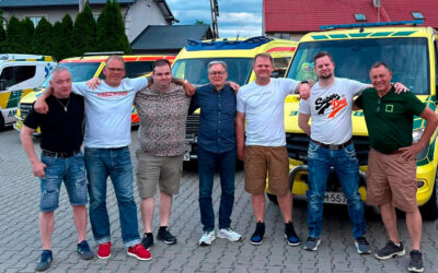 Ambulansseja sodan keskelle – apua Ukrainaan ja toivoa traumojen keskelle